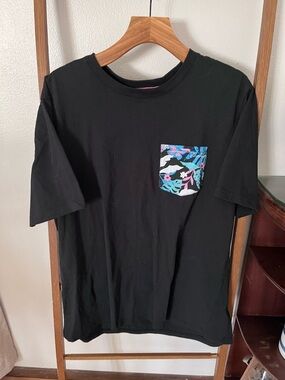 chubbies Black Tee with Pink Trim and Blue Floral Accent